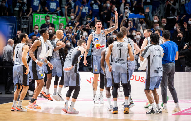 拥有出色的 拥有出色的