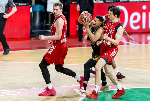 随着詹姆斯 随着詹姆斯